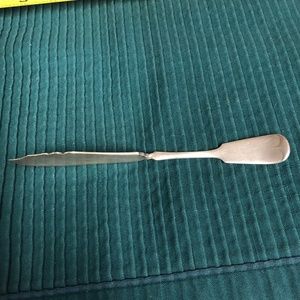 1847 Rogers Bros A1 Silver or Silverplate Master Butter Knife Tipped fiddle